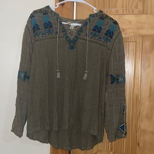 Green patterned long sleeve